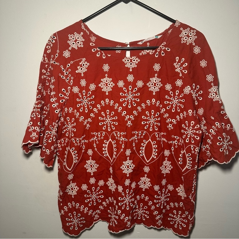 Given Kale Orange Floral Embroidered Bell Scalloped Sleeves Women's Top Size M